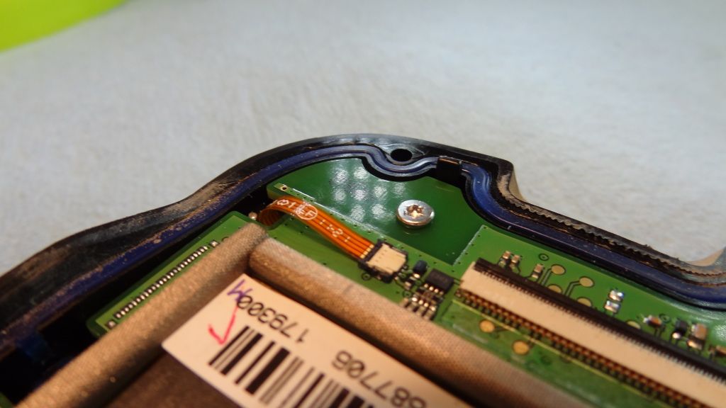 Garmin Montana GPS Reliability Modification Hardening HowTo